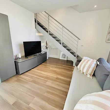 Lejlighed Menotti Attico-flexrent Immobiliare Abissinia