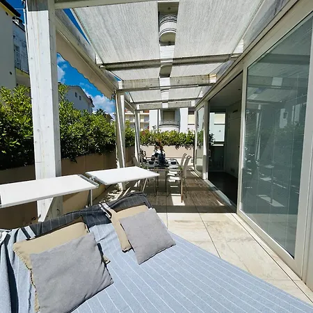 Menotti Attico-flexrent Immobiliare Abissinia * Ριτσιόνε