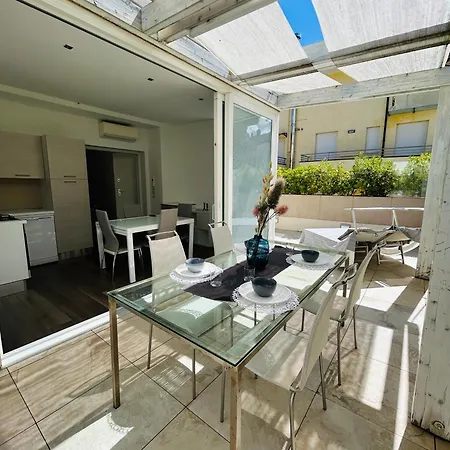 Menotti Attico-flexrent Immobiliare Abissinia