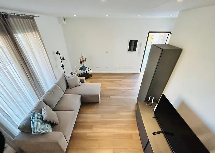 Menotti Attico-flexrent Immobiliare Abissinia