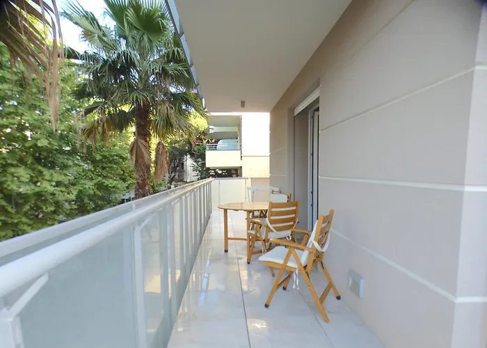 Menotti Attico-flexrent Immobiliare Abissinia * ריצ'יונה