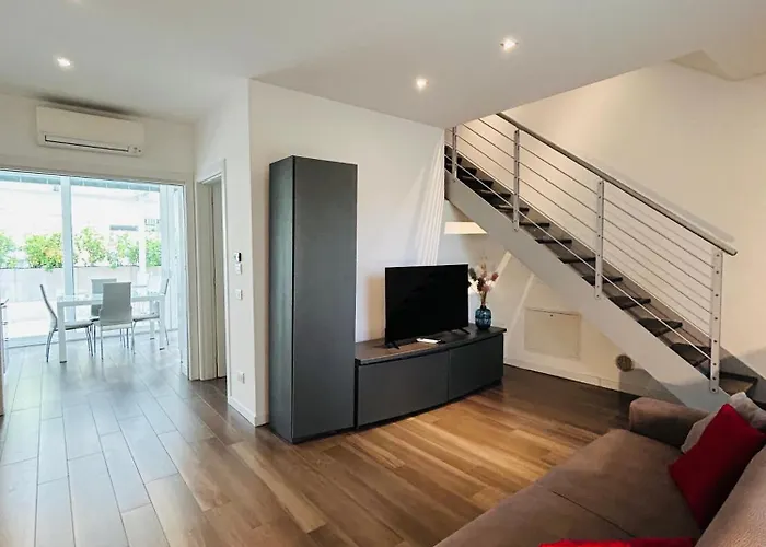 Menotti Attico-flexrent Immobiliare Abissinia