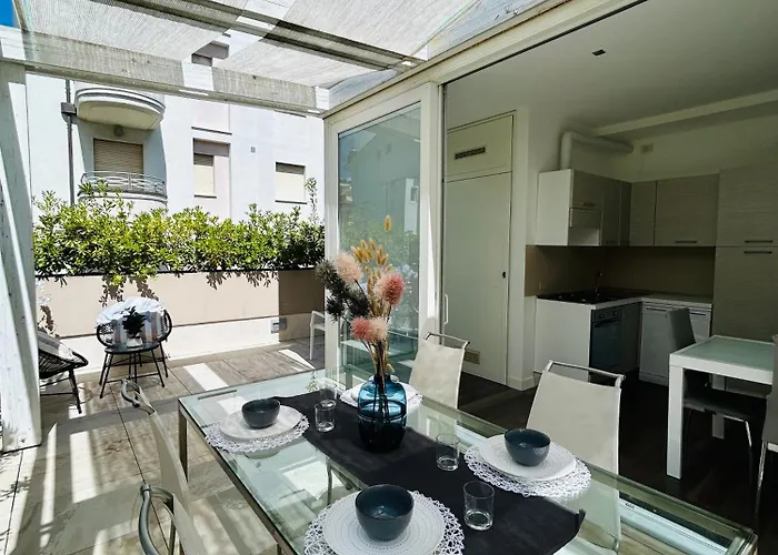 Menotti Attico-flexrent Immobiliare Abissinia * Riccione