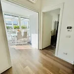 Menotti Attico-flexrent Immobiliare Abissinia アパート リッチョーネ