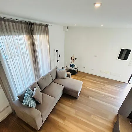 Menotti Attico-flexrent Immobiliare Abissinia Riccione