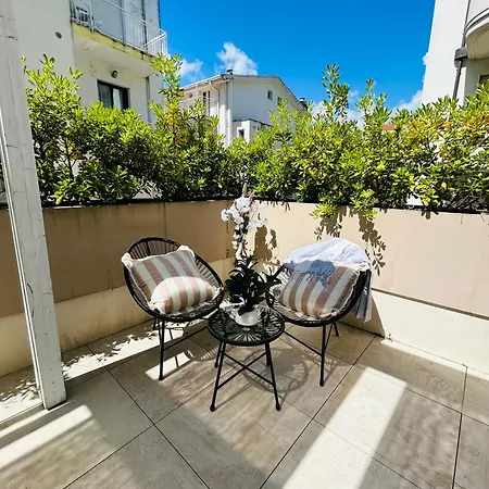 公寓 Menotti Attico-flexrent Immobiliare Abissinia 里乔内